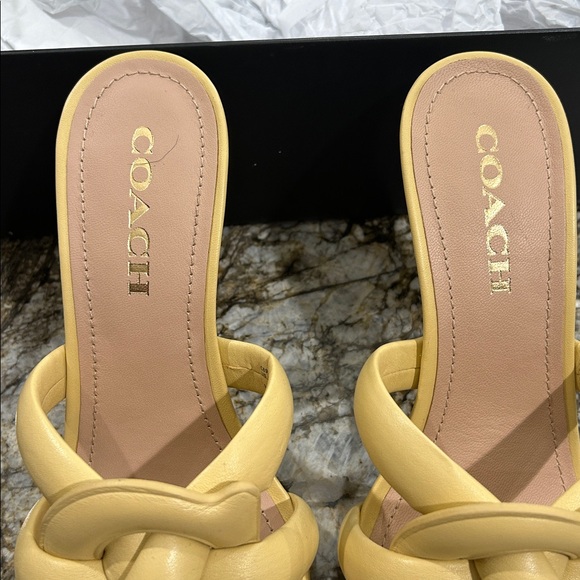Coach Kellie Leather sandals with heels. Color vanilla. Looks like mustard color - Picture 2 of 9
